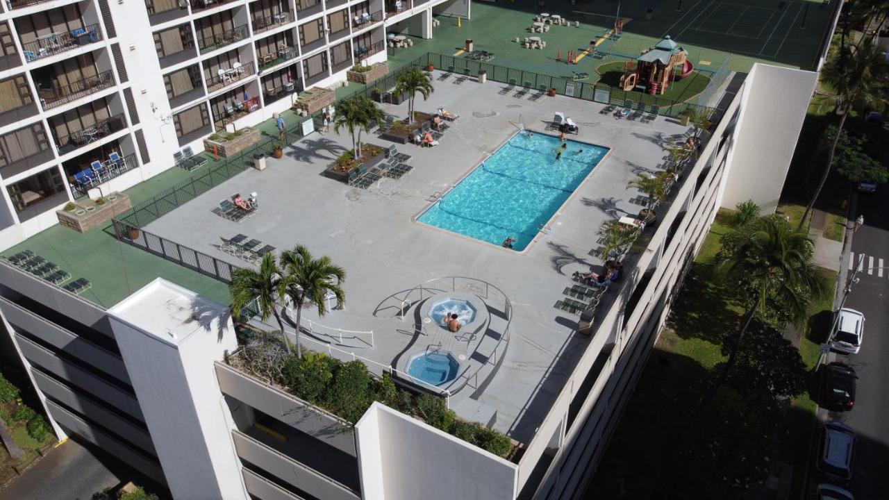 Aloha Vibes With Ocean Views, Near Beach & Parking! Honolulu Kültér fotó