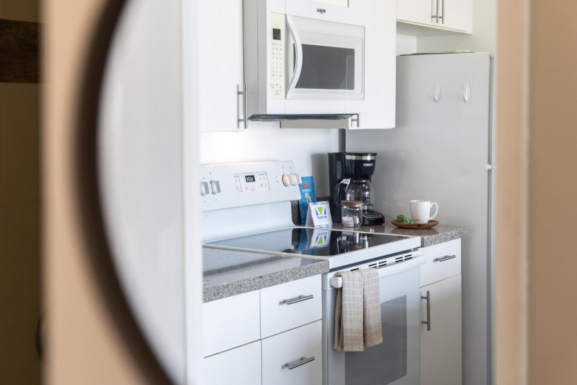 Aloha Vibes With Ocean Views, Near Beach & Parking! Honolulu Kültér fotó