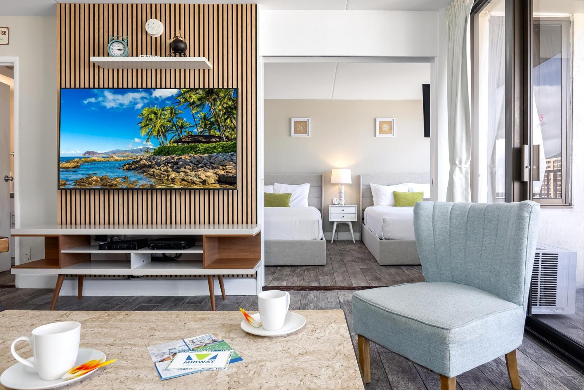 Aloha Vibes With Ocean Views, Near Beach & Parking! Honolulu Kültér fotó
